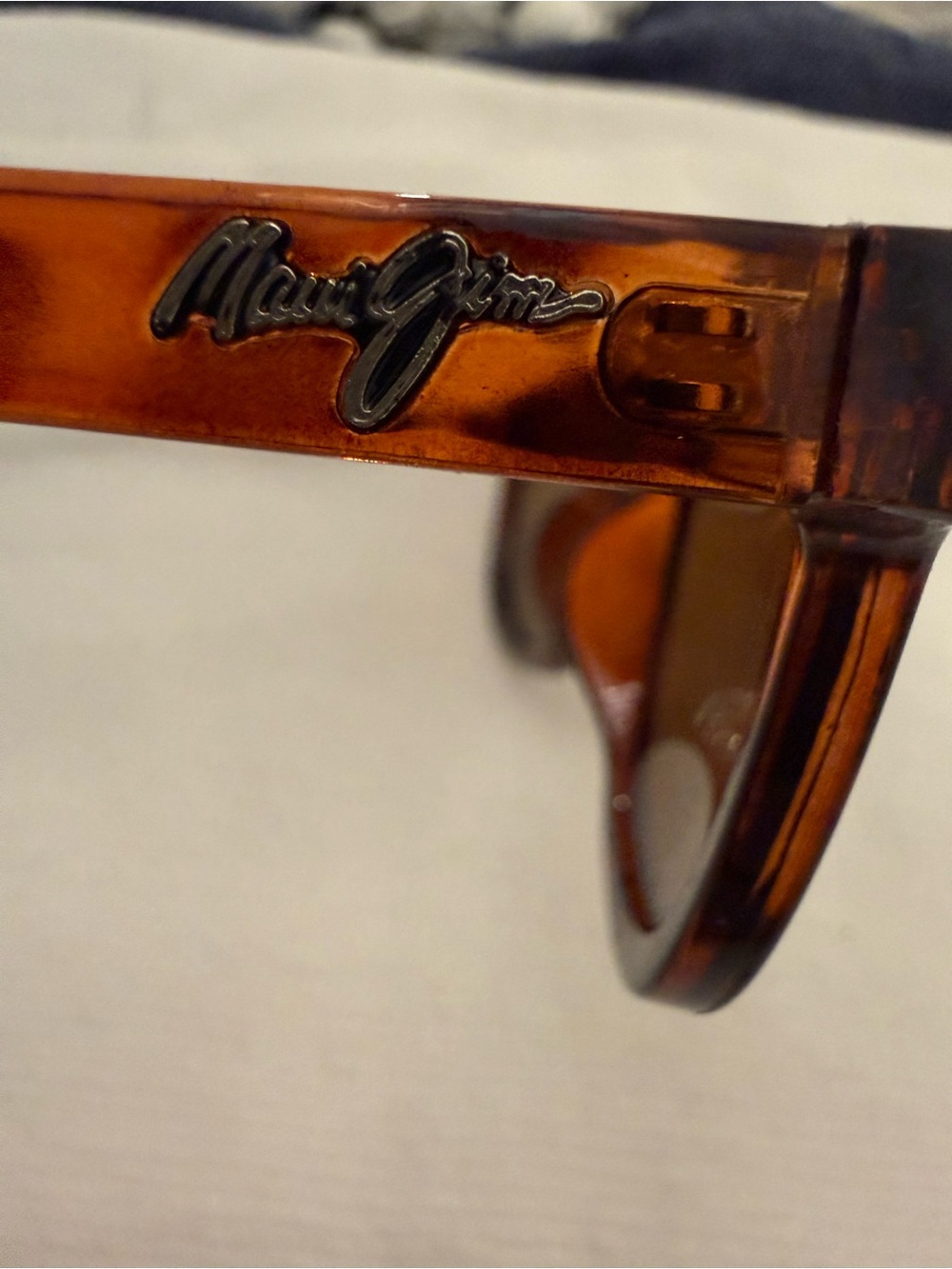 Maui Jim women’s Tortoiseshell Sunglasses with Brown Lenses - Picture 5 of 9